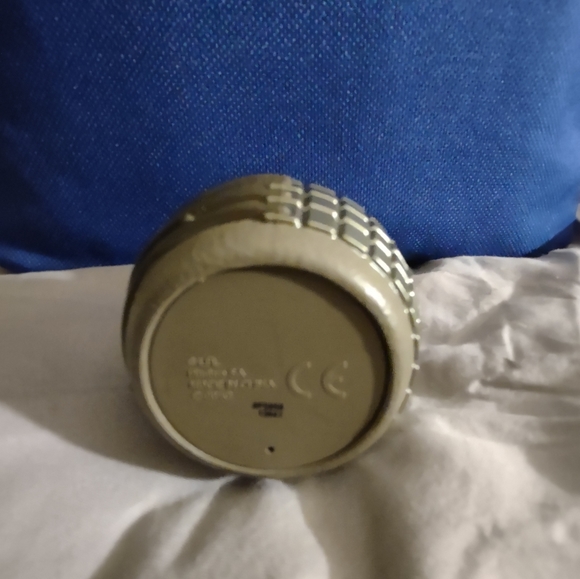 Star Wars' Grogu Jar Hideway - Picture 2 of 4